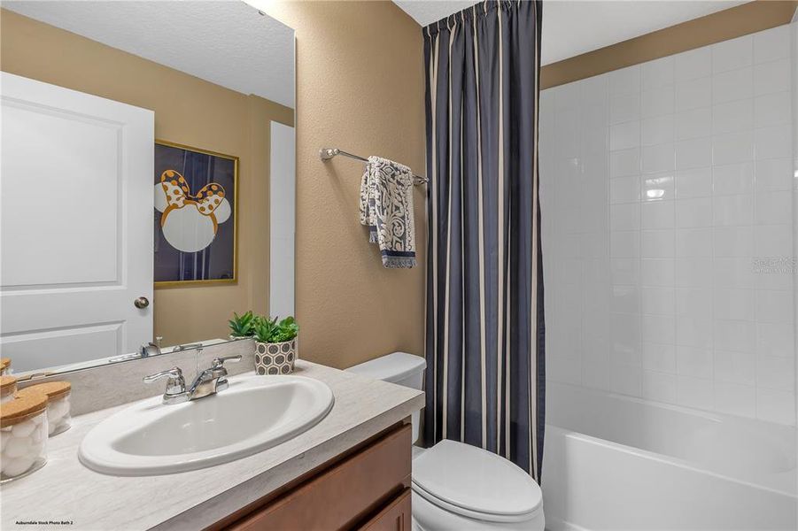 Furnished interior view inside a new home in Annabelle Estates, Winter Haven (Image 9).