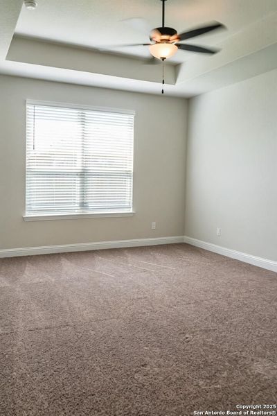 Spacious, unfurnished interior of a new home in Morgan Meadows, San Antonio (Image 13).