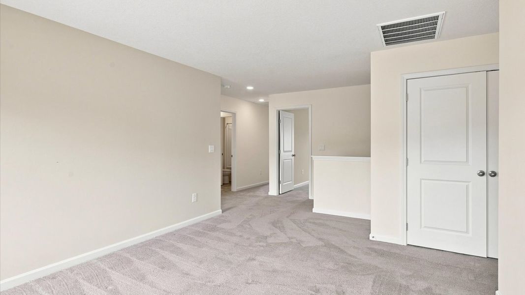 Spacious, unfurnished interior of a new home in Mary's Pointe, Clinton (Image 29). Spacious, unfurnished interior of a new home in Mary's Pointe, Clinton (Image 29).