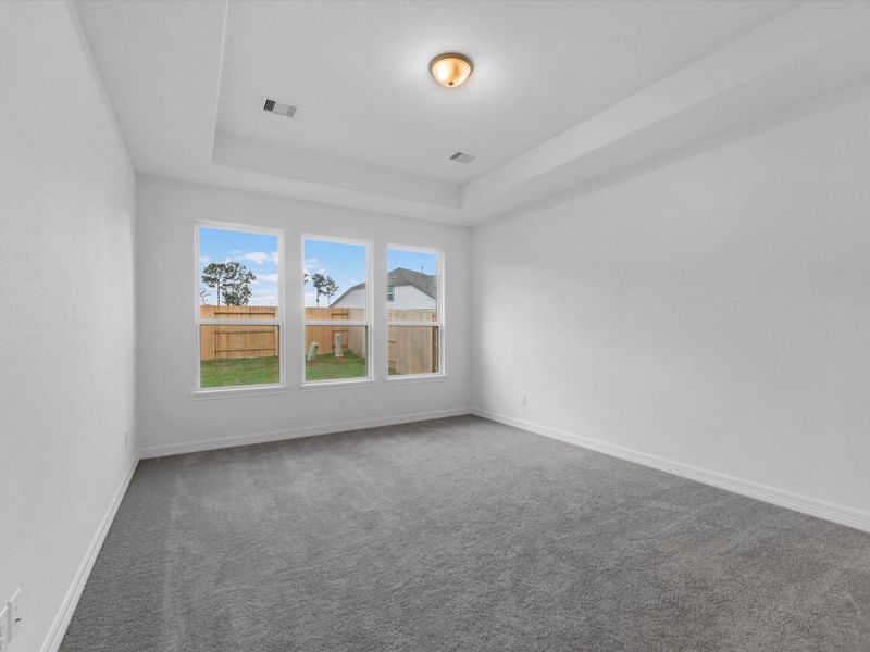 Spacious, unfurnished interior of a new home in Spring Creek Trails, Magnolia (Image 22). Spacious, unfurnished interior of a new home in Spring Creek Trails, Magnolia (Image 22).