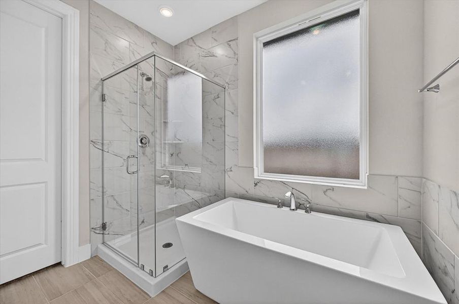 Furnished interior view inside a new home in Sonoma Verde, McLendon-Chisholm (Image 10).