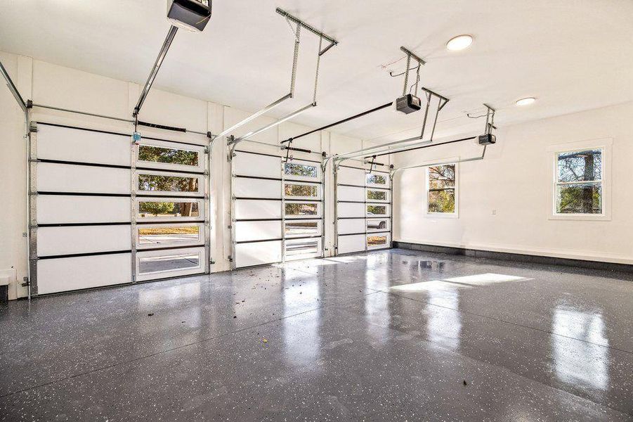 Spacious, unfurnished interior of a new home in , Decatur (Image 46).