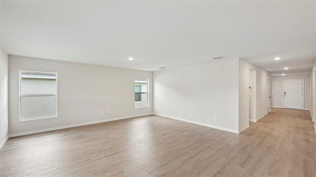 Spacious, unfurnished interior of a new home in Oakfield Lakes, Parrish (Image 36).