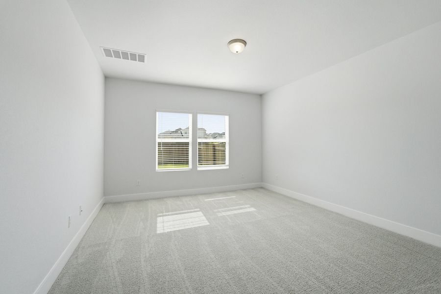 Spacious, unfurnished interior of a new home in Sunfield, Buda (Image 24). Spacious, unfurnished interior of a new home in Sunfield, Buda (Image 24).