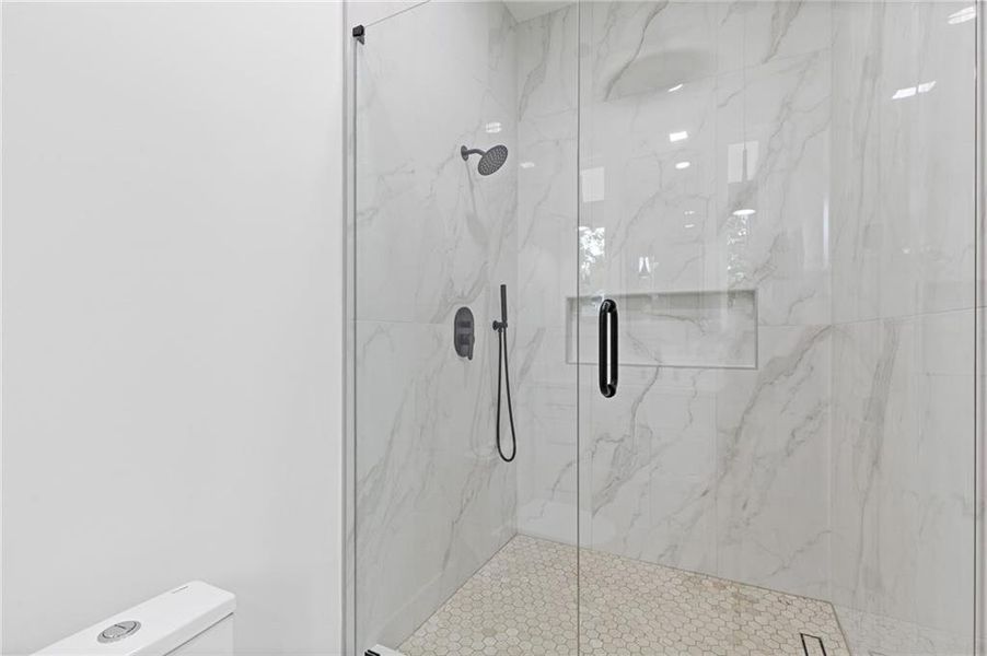 Image 77 of a home in .