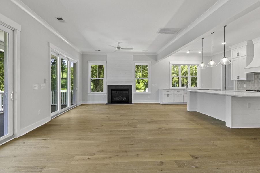 Spacious, unfurnished interior of a new home in , Mount Pleasant (Image 15).