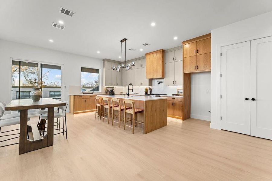 Furnished interior view inside a new home in , Dallas (Image 12).