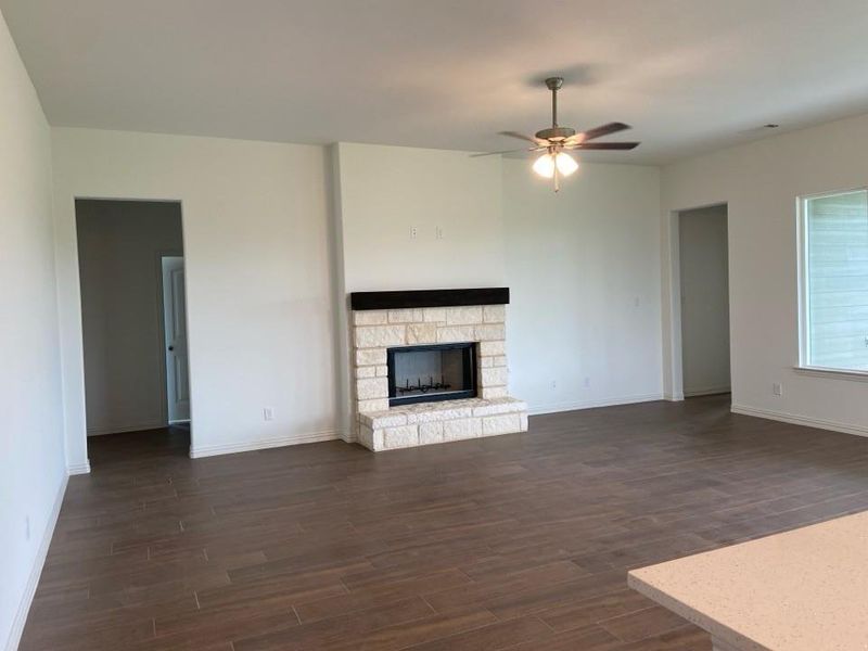 Spacious, unfurnished interior of a new home in Hillview Addition, Decatur (Image 17).