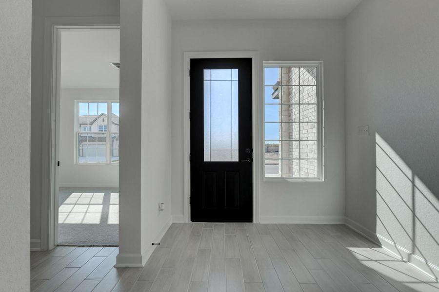 Representative unfurnished interior of a home built from the Kerrville by Ashton Woods in The Heritage at Saddlebrook Ranch 70's, Schertz (Image 11).