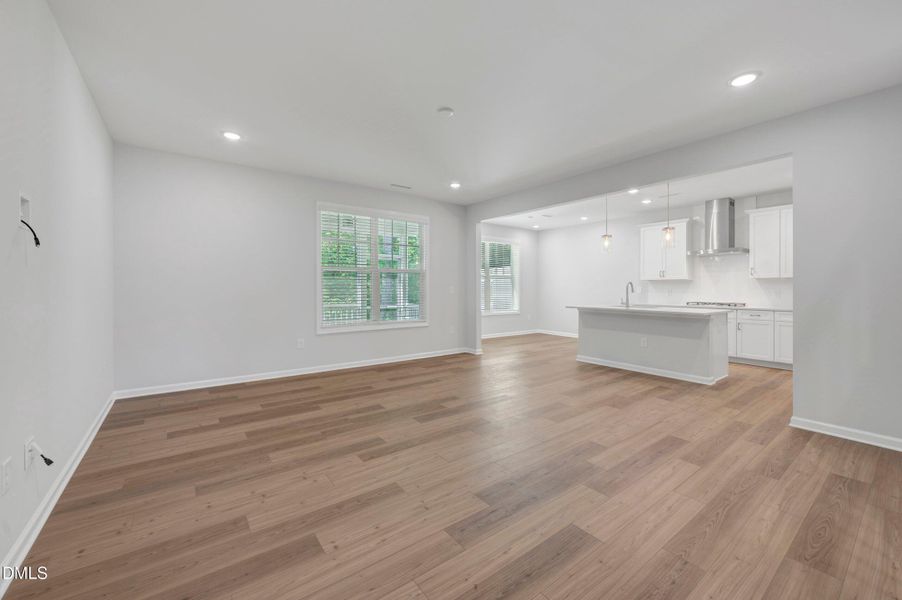 Homesite374-007