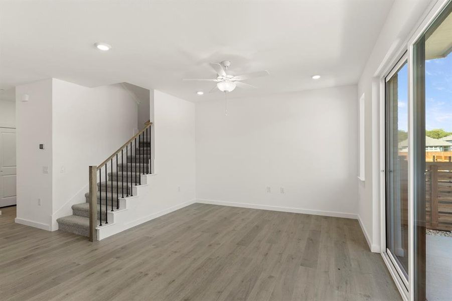 1831 Azalea_2284_Magnolia II_Family (2) 1831 Azalea_2284_Magnolia II_Family (2)