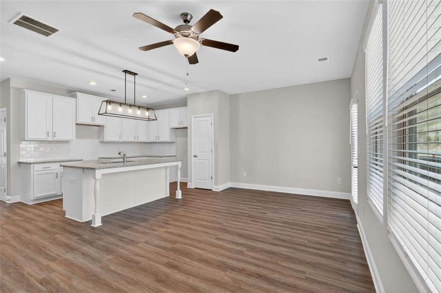 Image 23 of a home in .