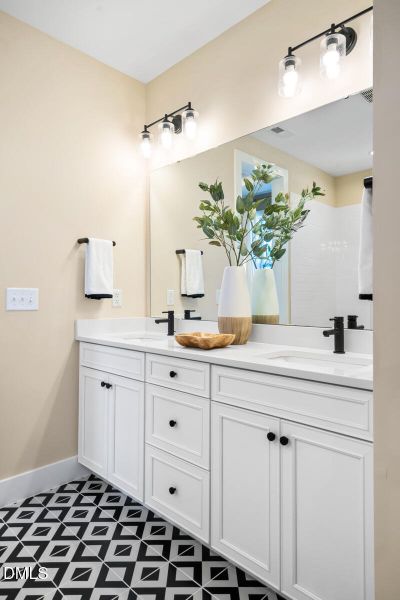 RDU_HighGroveOaks_Eldorado_Lot8_OwnersBa