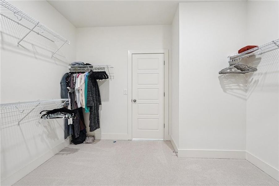 Image 60 of a home in Fireside Farms.