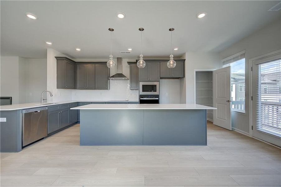 Furnished interior view inside a new home in Daybreak, Newnan (Image 4).