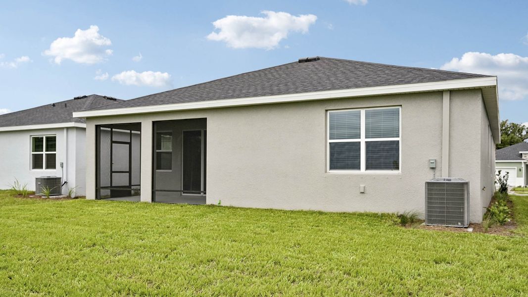 Representative exterior details of a home built from the Laurel by D.R. Horton in Legacy Preserve, Parrish (Image 4).