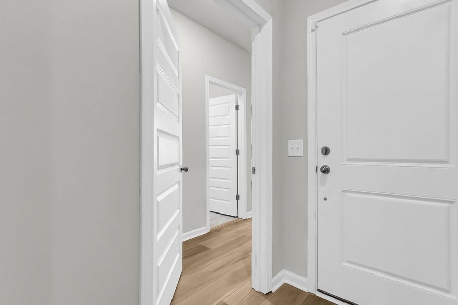 Spacious, unfurnished interior of a new home in Limehouse Village: Arbor Series, Summerville (Image 39).