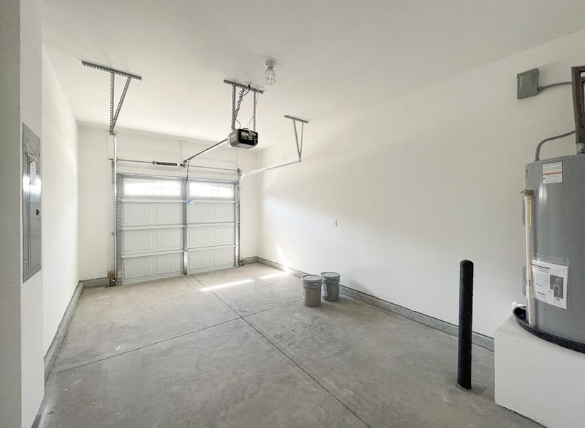 Image 19 of a home in Riverbrooke Townhomes. Image 19 of a home in Riverbrooke Townhomes.