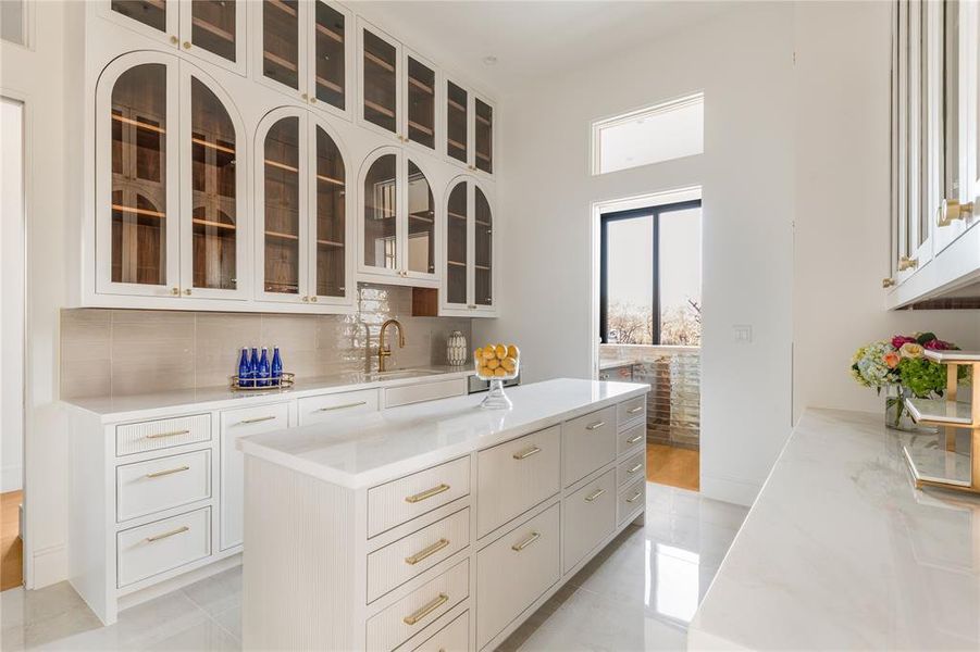 Furnished interior view inside a new home in , Dallas (Image 3).