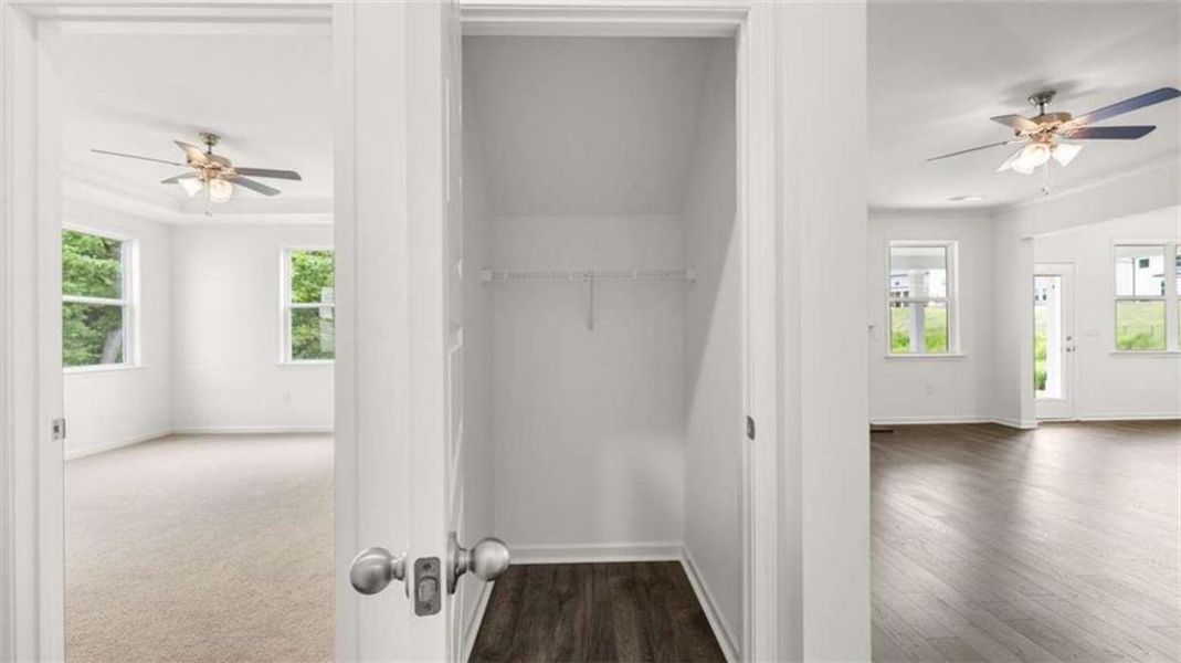 Spacious, unfurnished interior of a new home in Water Oak Estates, Lawrenceville (Image 21). Spacious, unfurnished interior of a new home in Water Oak Estates, Lawrenceville (Image 21).