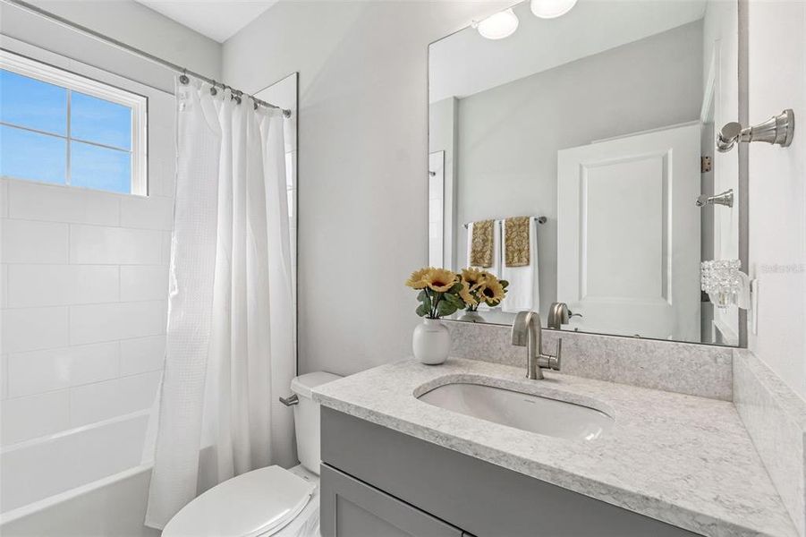 Image 52 of a home in Mirada.