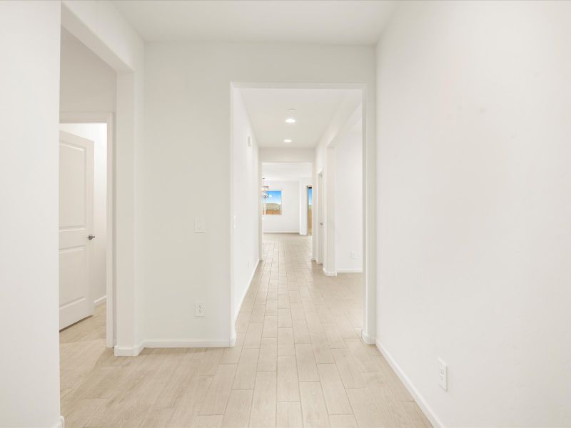 Welcome to the 2340 floorplan image taken at Arbor at Madera Highlands ll in Sahuarita, AZ.