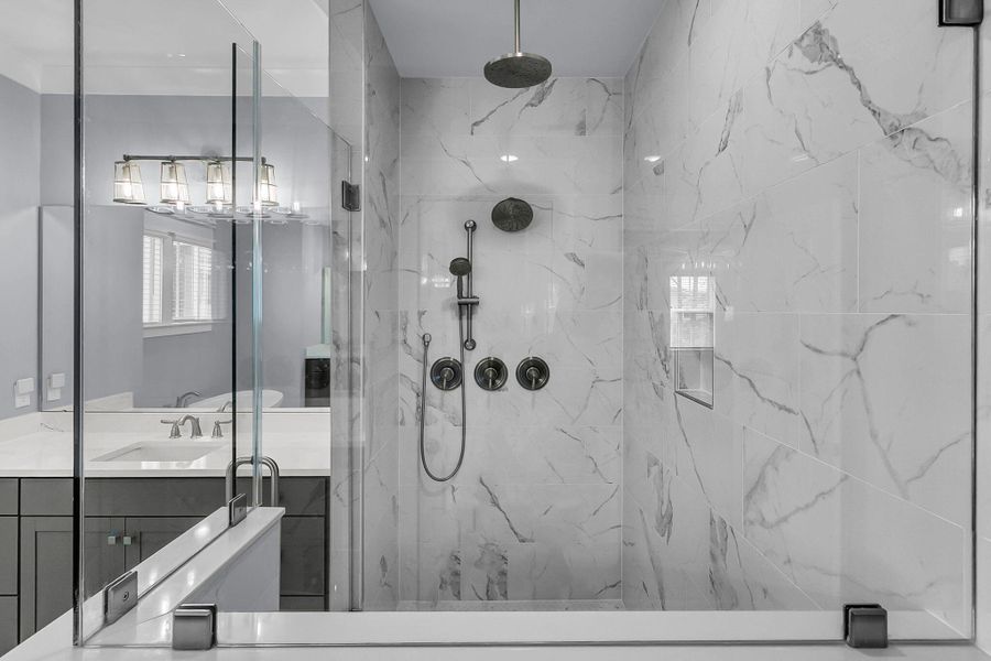 Image 66 of a home in .