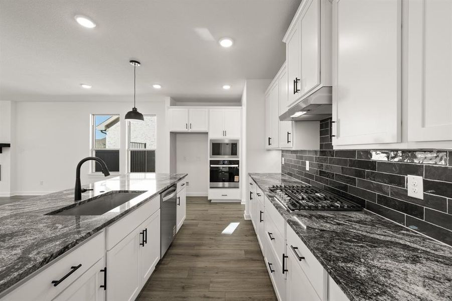 7545 Wild Mint- Kitchen-3 7545 Wild Mint- Kitchen-3