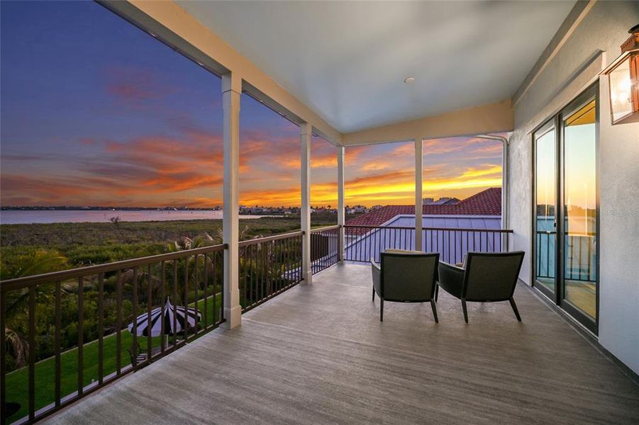 Exterior details and patio area of a home in , Palmetto (Image 26).