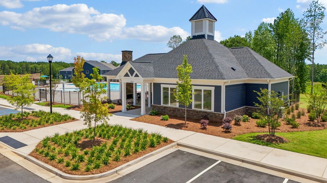 Lakeside Glen Community Amenity