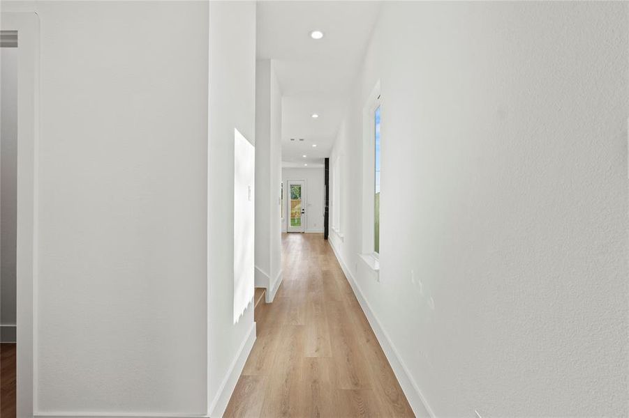 Spacious, unfurnished interior of a new home in , Dallas (Image 12).