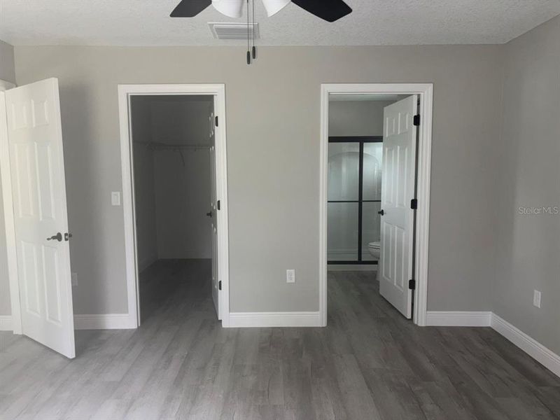 Spacious, unfurnished interior of a new home in , Dunnellon (Image 18).