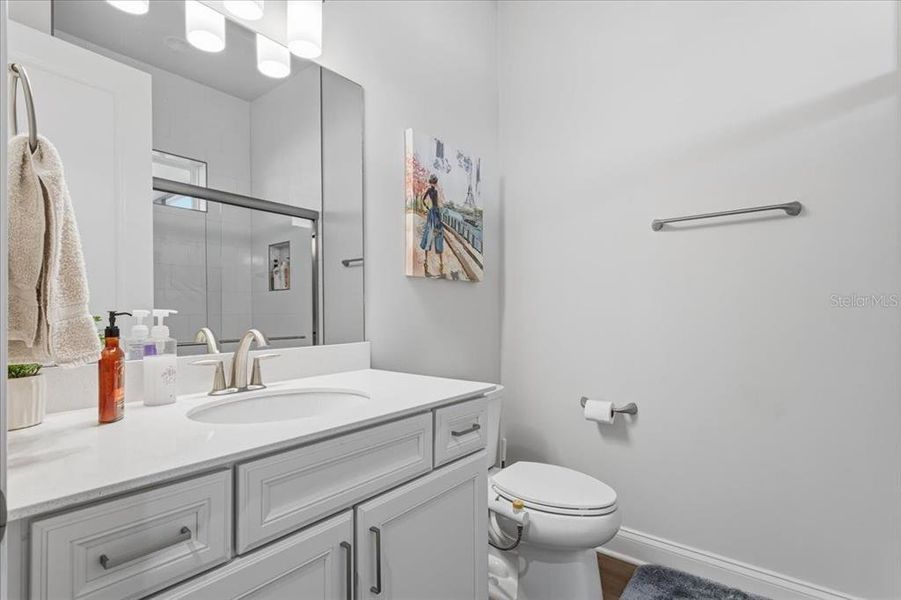 Furnished interior view inside a new home in Oakmont, Gainesville (Image 36). Furnished interior view inside a new home in Oakmont, Gainesville (Image 36).