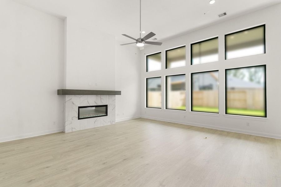 Spacious, unfurnished interior of a new home in The Highlands - 65', Porter (Image 18). Spacious, unfurnished interior of a new home in The Highlands - 65', Porter (Image 18).
