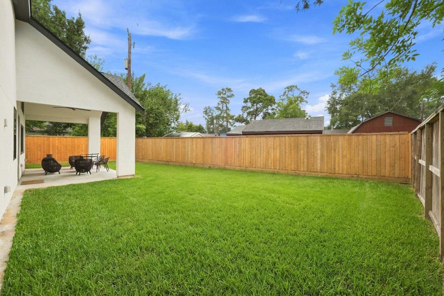 Expansive back yard with room for pool!