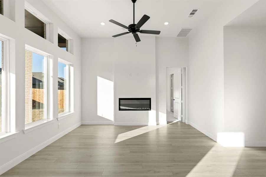 14_15. 1105 Birdsong - Family