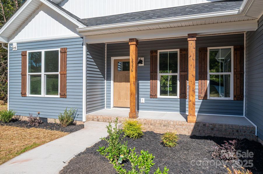 Exterior details and patio area of a home in , Maiden (Image 18).
