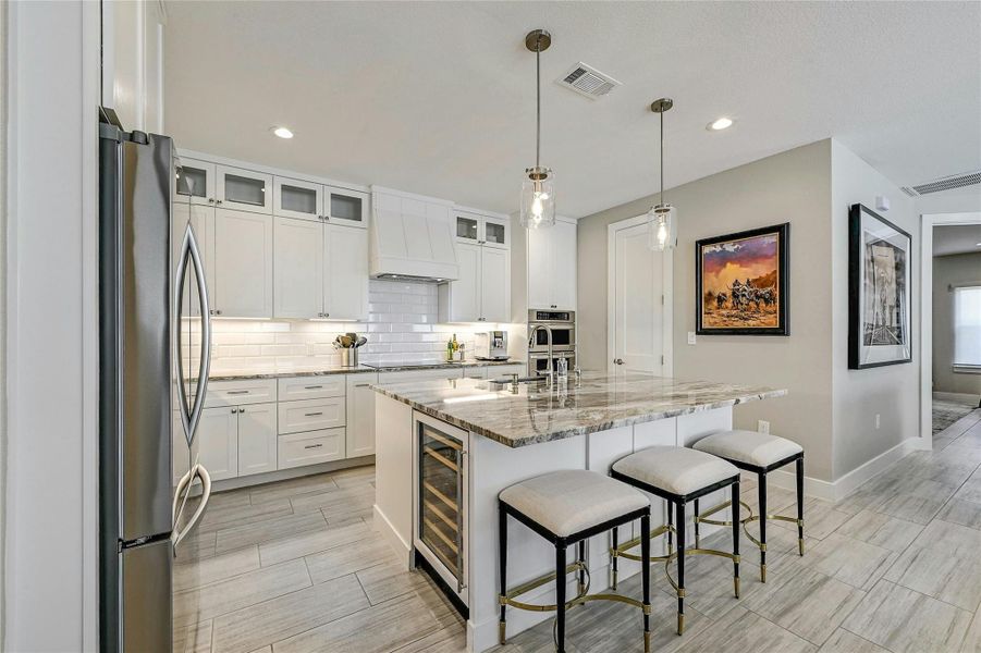 Furnished interior view inside a new home in , Horseshoe Bay (Image 14).