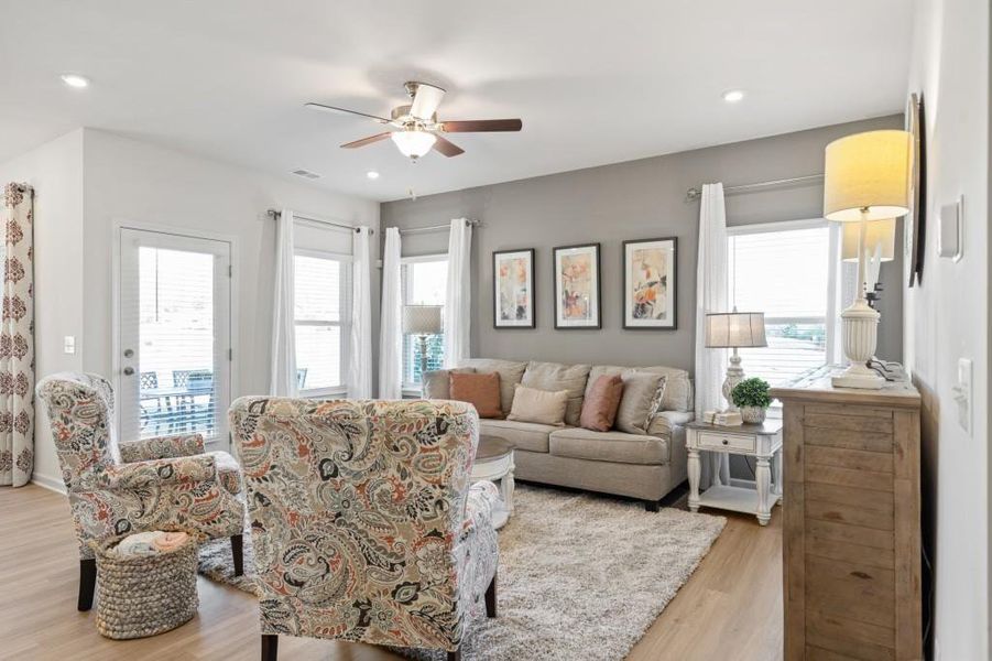 Furnished interior view inside a new home in Jones Ridge, Dallas (Image 4).