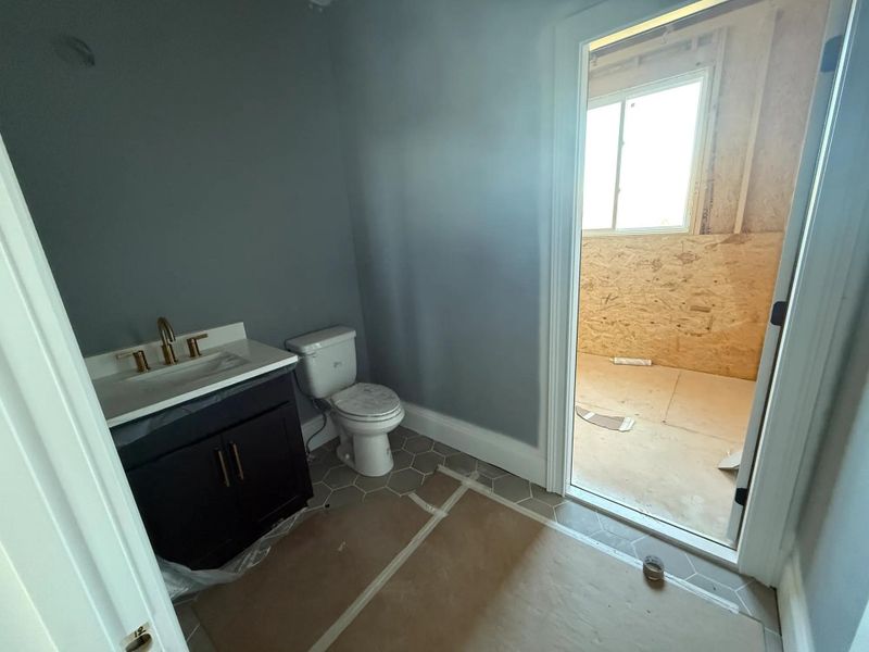 The Somerville E Bathroom