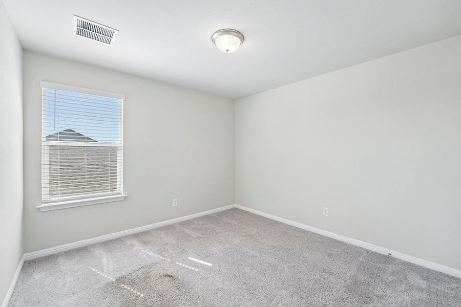 Spacious, unfurnished interior of a new home in Waterstone Crossing, Kyle (Image 33).