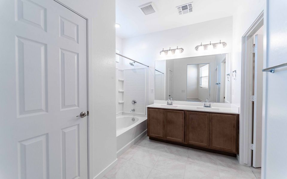 Furnished interior view inside a new home in Rancho Santa Rosa, Maricopa (Image 12).