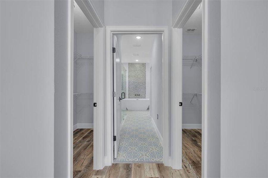 Spacious, unfurnished interior of a new home in , Poinciana (Image 34).