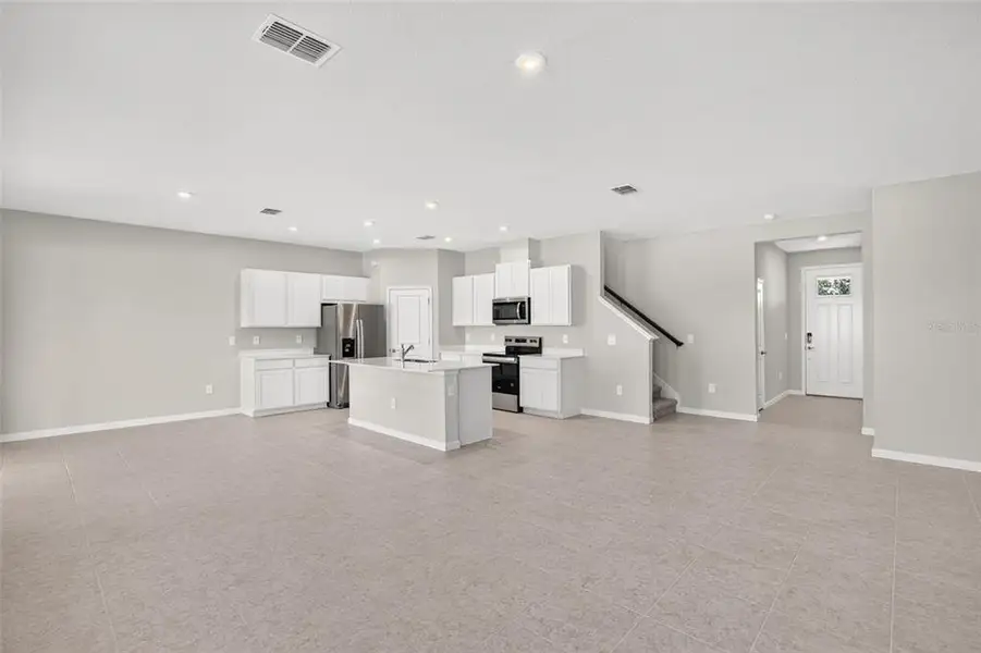 Furnished interior view inside a new home in Sanderling, Palmetto (Image 7).