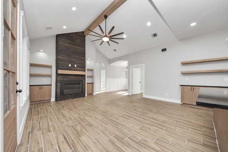 Spacious, unfurnished interior of a new home in , Plantersville (Image 27). Spacious, unfurnished interior of a new home in , Plantersville (Image 27).