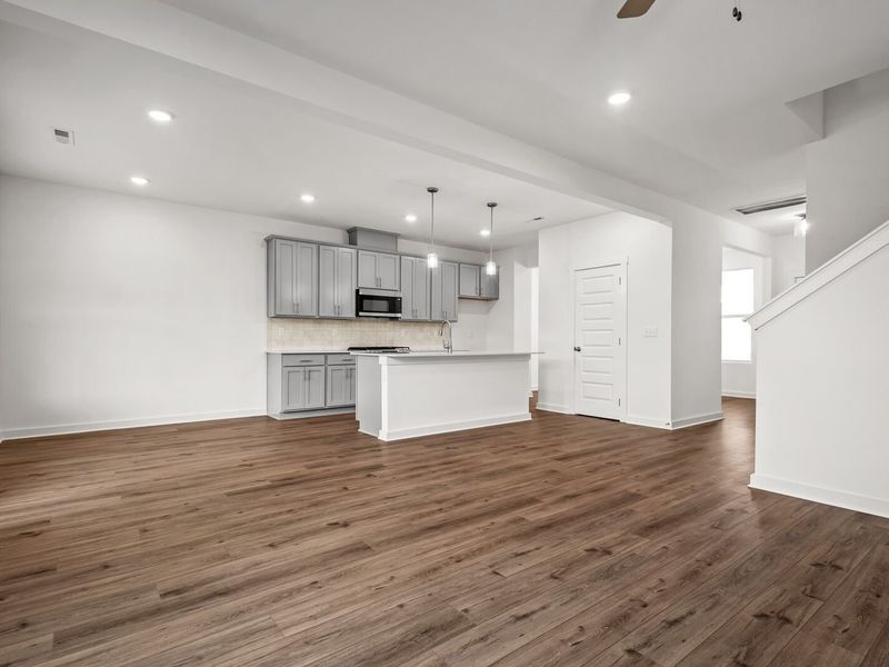 Spacious, unfurnished interior of a new home in Calista Farms, White House (Image 27). Spacious, unfurnished interior of a new home in Calista Farms, White House (Image 27).