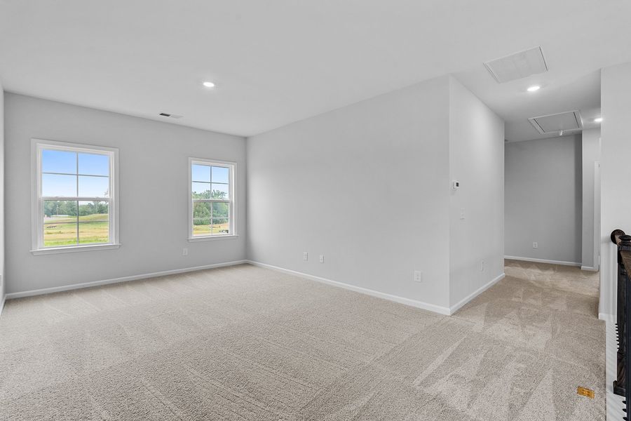 Spacious, unfurnished interior of a new home in Lilah Grove, Summerfield (Image 37).