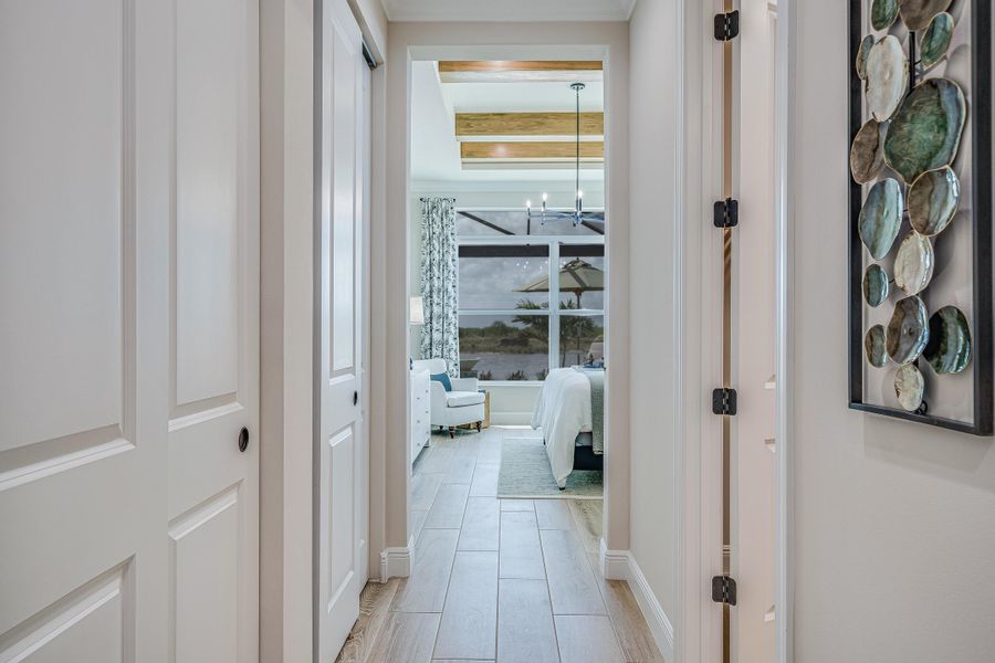 2D floor plan layout for the Willow Signature by GHO Homes in Belterra, Port St. Lucie, FL (Image 98).