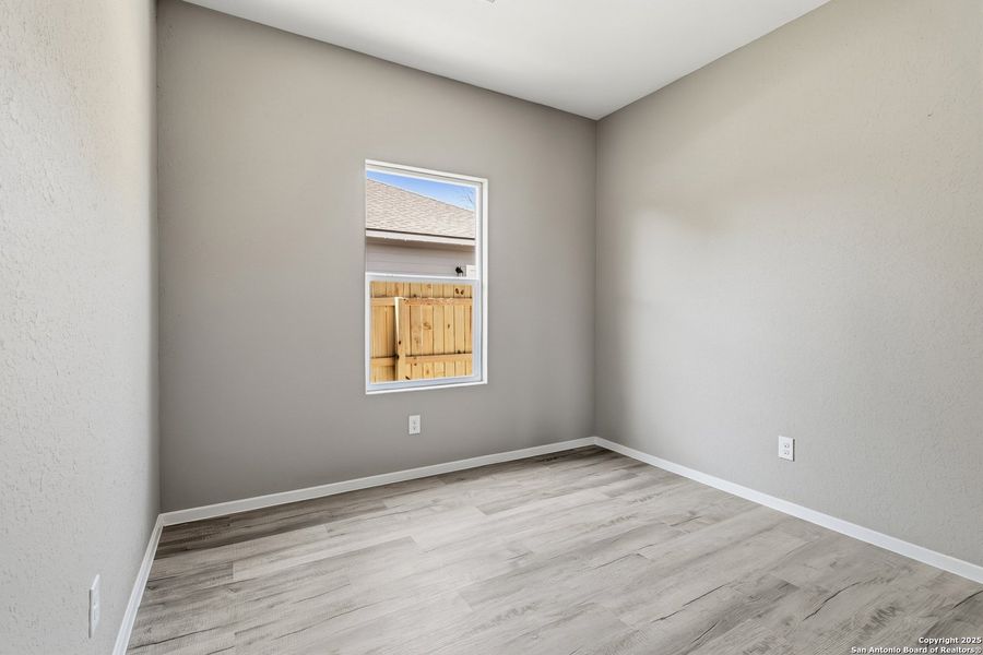 Spacious, unfurnished interior of a new home in , San Antonio (Image 19).