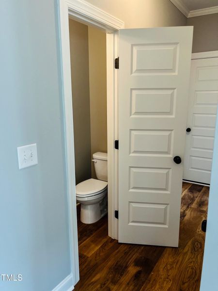 EFD2CA7B-5EDB-497B-B804-DB9F9A709DA3